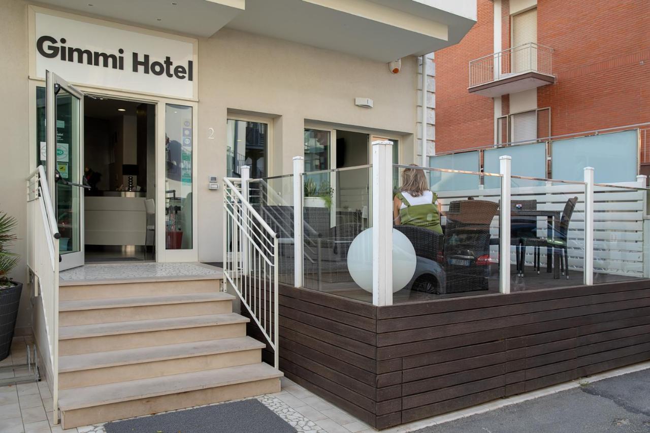 Gimmi Hotel ริมินี ภายนอก รูปภาพ